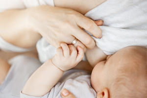 初生婴儿能打预防针吗